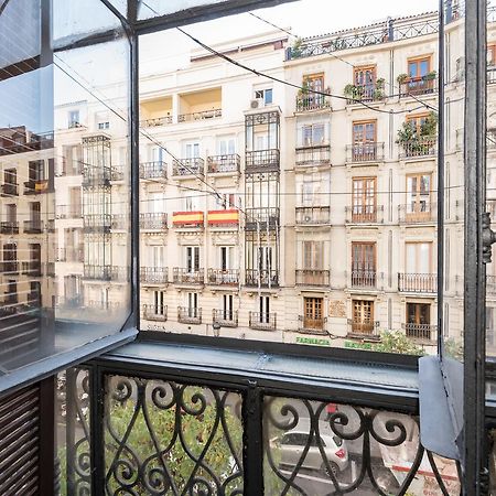 Puerta Del Sol City Center Мадрид Екстериор снимка